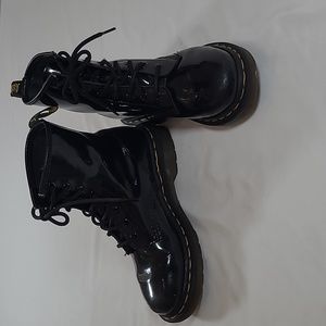 Patent Leather the original 1460 Doc Marten black Boots size 6 women's